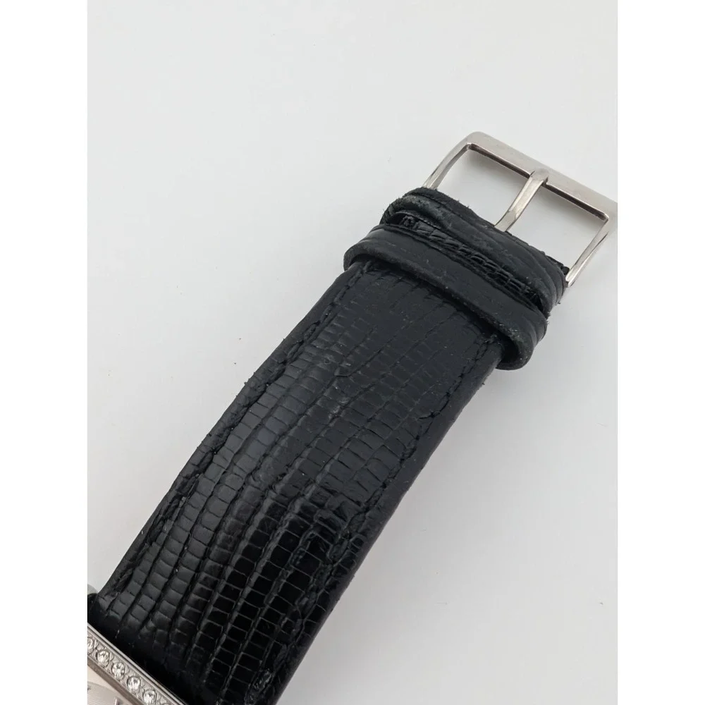 Guess Watch Women 31mm Case Rhinestone‎ Bezel Leather Band- New Battery
